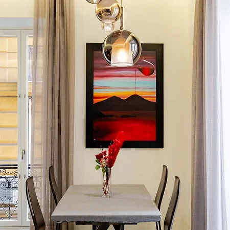 Partenope Luxury Light House Apartman *